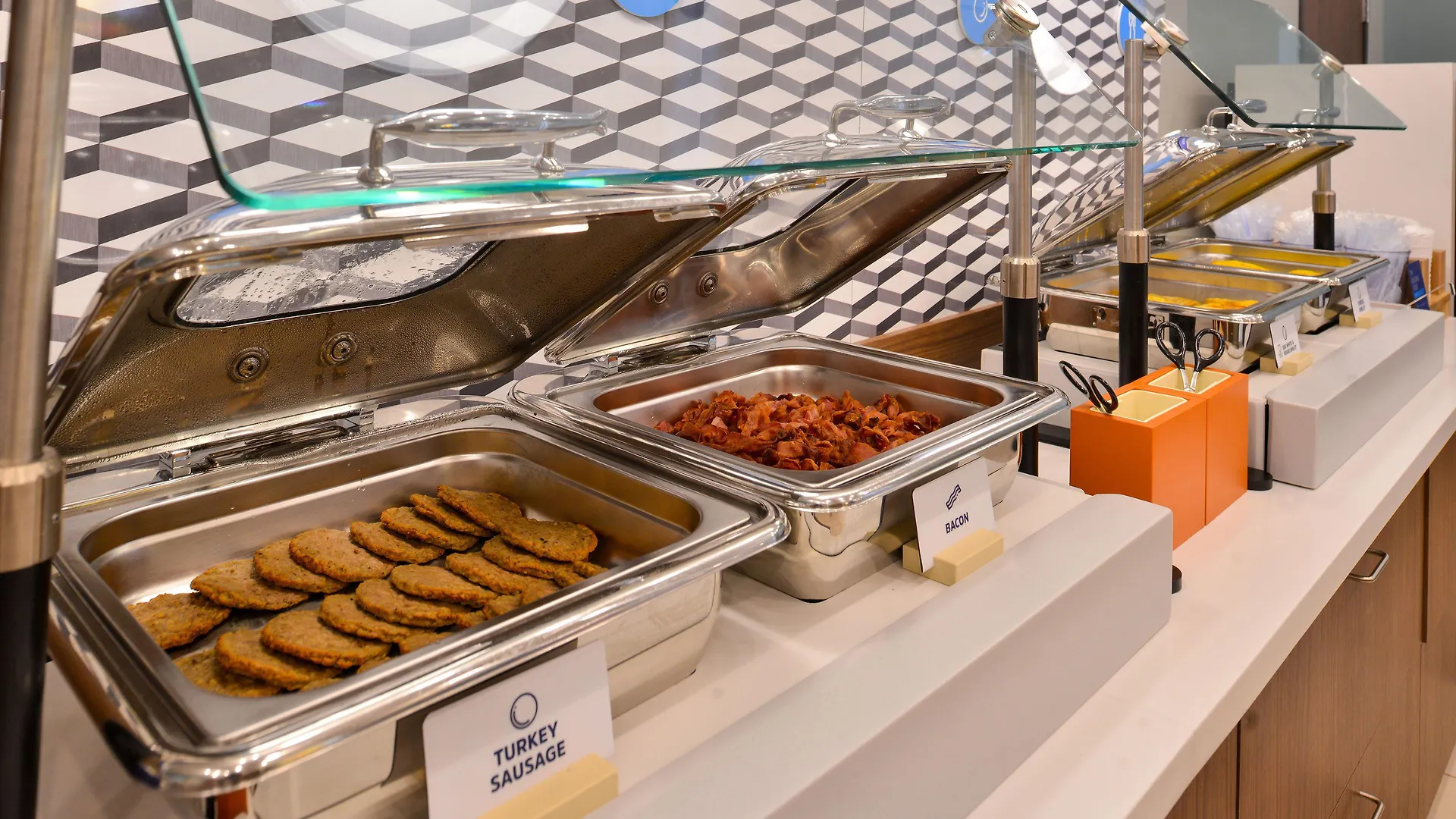 Hotel Holiday Inn Express & Suites - Portland Airport - Cascade Stn By Ihg